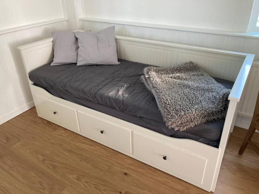 Ferienwohnung Fin Laegenhet Mitt Pa Bjaerehalvoen Båstad Exterior foto